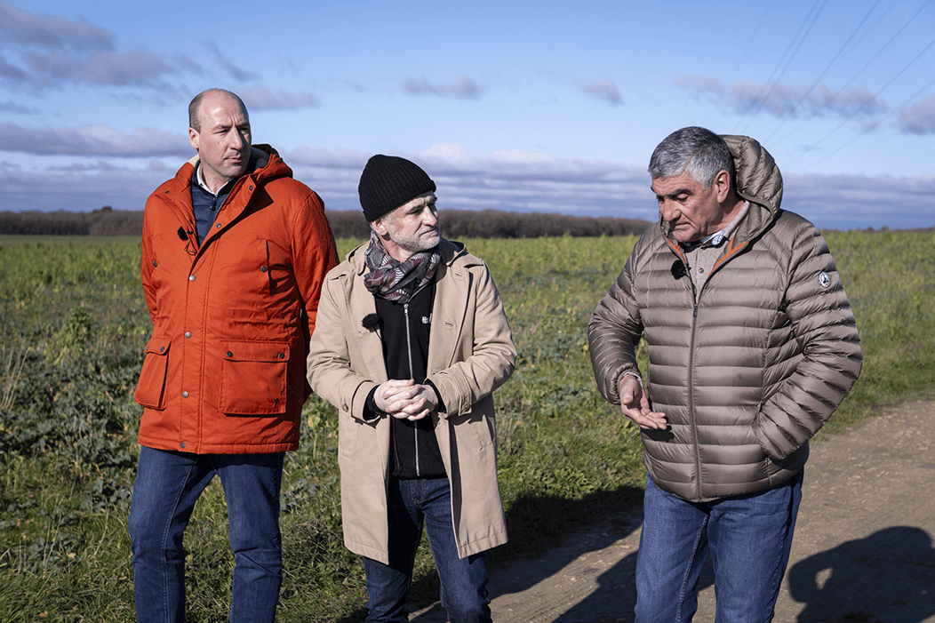 Benoît Mathieu (Directeur Agrisoleil), Eric Campos (Directeur de l'engagement Sociétal de Crédit Agricole S.A.) et Jean-Pierre Michel (Président Agrisoleil)