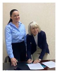V&eacute;ronique Faujour a sign&eacute; un accord de 210&nbsp;000 &euro; pour l&rsquo;achat notamment d&rsquo;une ambulance en Ukraine